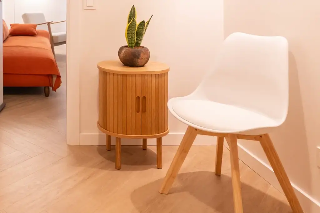 Silla de la sala de espera de la consulta de psicología de Juan Otero